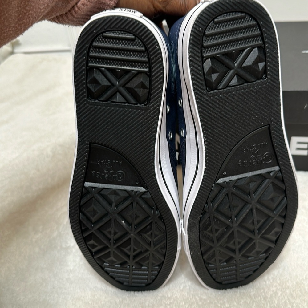 New Converse Chuck Taylor All Star Malden Mid-Top Sneaker Sz 9 women - Picture 4 of 8